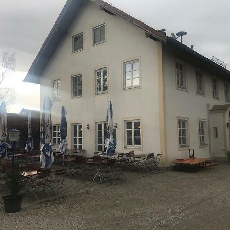 Il Castello Hotell Haiming Exteriör bild